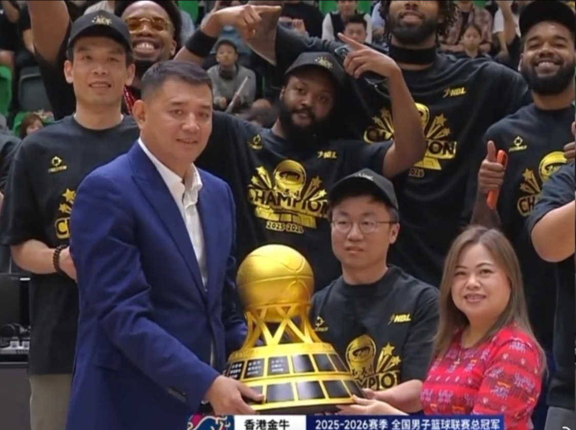 FB体育官方入口-CBA要变天了！四川41连败球员都快跑光了，香港金牛3连冠坐等升级